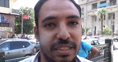 بالفيديو..مواطن لمحافظ القاهرة:”انزل شوف الزبالة فى الشوارع عاملة إزاى”