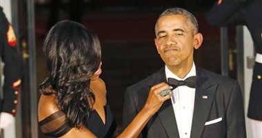 ميشيل أوباما: زوجى ظل يرتدى نفس بدلته لمدة 8 سنوات دون أن يلاحظ أحد