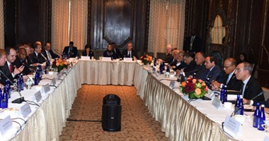 بالصور .. الرئيس السيسى يلتقى أعضاء غرفة التجارة الأمريكية