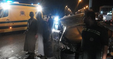 إصابة 4 أشخاص جراء حادث تصادم بين سيارتين فى كفر الشيخ