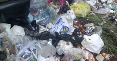 صحافة المواطن.. تراكم القمامة أمام مستشفى أبو الريش فى السيدة زينب