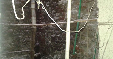 صحافة المواطن: عقار آيل للسقوط بمنطقة المطبعة فى الهرم