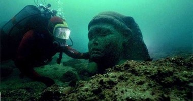 الآثار المصرية الغارقة فى محاضرة بالمكتب الثقافى المصرى بالكويت