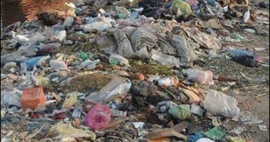 صحافة المواطن: انتشار القمامة والمجارى بشارع شاهين بالمطرية