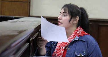 هند عاكف تسحب أوراق ترشحها من محكمة جنوب القاهرة