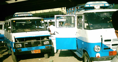 حملات مرورية لإلزام سائقى السرفيس بتعريفة الركوب فى القاهرة
