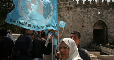 مئات الفلسطينيين يحيون ذكرى النكبة بالاحتجاجات