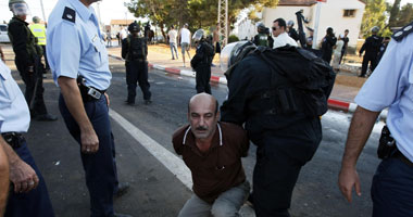 فلسطينى يطعن إسرائيلى فى القدس وسلطات الاحتلال تلقى القبض عليه