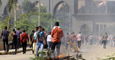 طلاب "الجبهة السلفية" يطالبون بإقالة "الطيب" ورئيس جامعة الأزهر