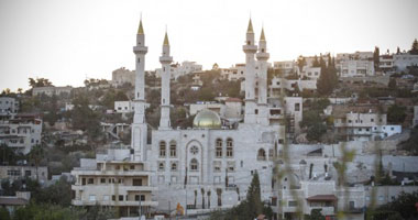 بالصور.. الشيشان تشيد أكبر مسجد فى إسرائيل بالقرب من القدس المحتلة.. الحكومة الشيشانية ترصد 2 مليون دولار لبنائه.. البناء استمر لـ4 سنوات وينتهى خلال أيام