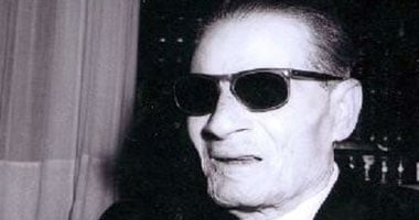 سعيد الشحات يكتب: ذات يوم 28 أكتوبر 1973.. وفاة طه حسين بعد ساعات من سؤاله لزوجته: «هل يمكن أن نجعل من الأعمى قائد سفينة؟»