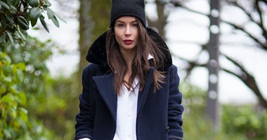 بالصور.. الجاكيت الطويل والجيب الجلد القصير لشتاء الفتيات الأنيق