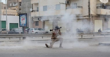 مقتل جنديين من الجيش الليبى وإصابة آخرين جراء اشتباكات فى بنغازى