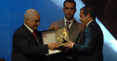 أمن الأوبرا يفسد عيد الأثريين ويحوله لمظاهرة