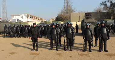 مستخدمو "فيس بوك وتويتر" يدشنون هاشتاج "الشرطة المصرية رجال"