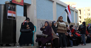 بدء التصويت بلجان شبرا وسط إقبال كثيف من الناخبين