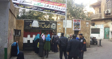 فتح اللجان بمنطقة "بولاق أبو العلا" لليوم الثانى من التصويت 