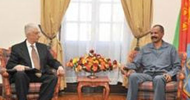 الرئيس الإريترى يعرب عن تمنياته للمصريين باستكمال خريطة الطريق