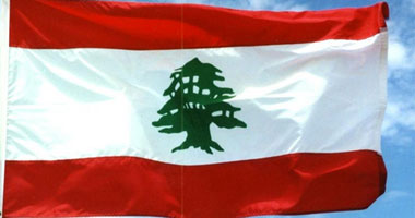 رفع علم لبنان على بوابة مزارع شبعا المحتلة