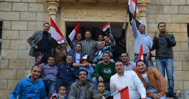 بالصور..  رئيس صوت القاهرة يحتفل بالذكرى الثالثة لثورة يناير 