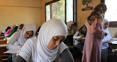 57 ألفا و823 طالبا يؤدون امتحانات النقل بالإعدادية والثانوية بأزهر سوهاج