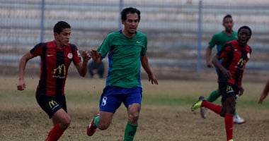 بالفيديو..الداخلية يهزم المقاصة بهدف نظيف وينتزع قمة الدورى