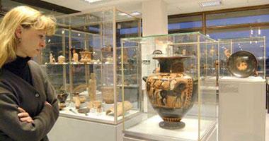 كنوز إدوارد بيت الأثرية بمتحف العصور القديمة 