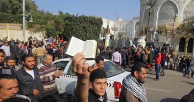 فرنسا تعرب عن قلقها إزاء الأحداث فى مصر وتدين العنف بمحيط الاتحادية  