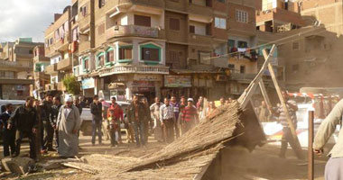 بالصور.. أمن القليوبية يشن حملة لإزالة الإشغالات فى شوارع قليوبرشس