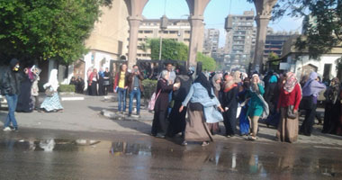 الهدوء يعود لفرع بنات الأزهر بعد تفريق تظاهرات الطالبات