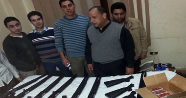 بالصور.. بدء التحقيق مع تاجرى أسلحة مضبوطين بـ8 بنادق خرطوش بالبحيرة
