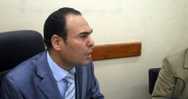 عبده الزراع: أعتذر عن مشاركتى فى فضيحة "سارق شعر نزار" وقدمت استقالتى من اللجنة