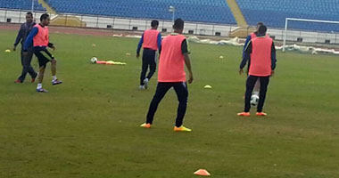 بالصور.. اتحاد "عقيلة" يؤدى مرانه الرئيسى استعدادا لمواجهة الرجاء