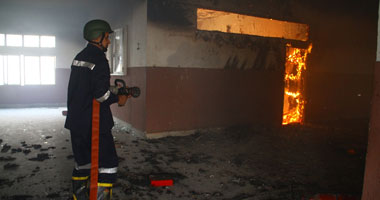 السيطرة على حريق نشب بمخزن شركة إسكندرية للزيوت