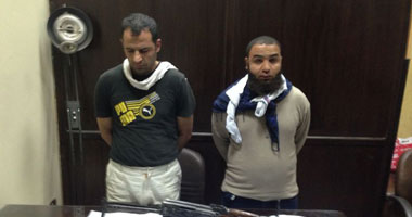 القبض على اثنين من عناصر الإرهابية بحوزتهما سلاح نارى 