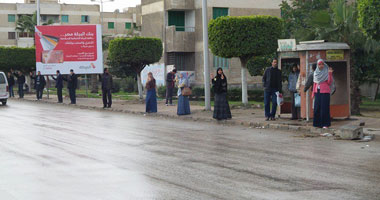 بالصور.. سلسلة بشرية لعناصر الإخوان ببرج العرب غرب الإسكندرية