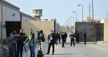 "جنح قصر النيل" تنتقل إلى طرة للحكم على 68 متهما بـ"أحداث ذكرى الثورة"