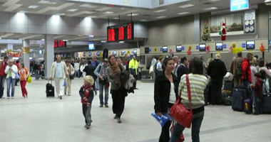 مطار الغردقة الدولى يستقبل اليوم 2520 سائحا على متن 21 رحلة دولية