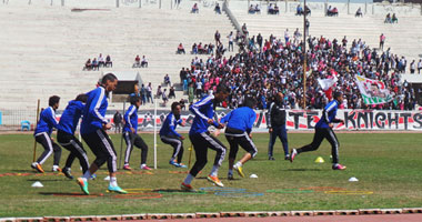 ميدو للاعبى الزمالك: "عايز رجالة فى الملعب"