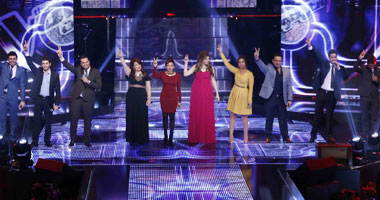  بالصور.. صعود اثنين من كل فريق إلى نهائيات "the Voice" 