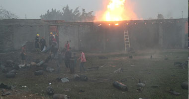 بالصور.. عامل بـ"مستودع البراجيل": 6 ملثمين قيدوا الخفير وأشعلوا النيران