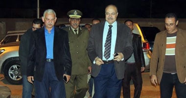 بالصور مساعد وزير الداخلية يتفقد المنشآت الأمنية بالوادى الجديد