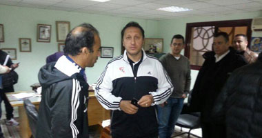 الأهلى يواجه يانج أفريكانز بـ"الأحمر" والفريق التنزانى بـ"الأصفر"