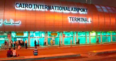 مطار القاهرة يستقبل ٢٩٦ كجم ذهب من منجم السكرى لشحنها إلى كندا