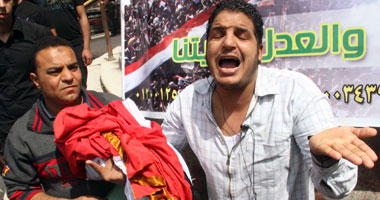 وفد من مصابى الثورة يقابل النائب العام المساعد لمناقشة مطالبهم