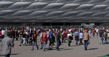 الشرطة الألمانية تلقى القبض على 20 شخصًا أثاروا الشغب فى الكلاسيكو الألمانى