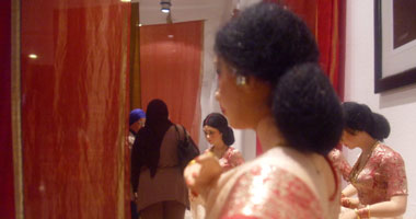 بالصور.. سفير الهند بالقاهرة: زى "السارى" قديم قدم الهرم الأكبر