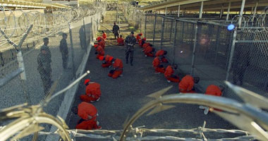 المحكمة العليا الأمريكية ترفض نظر طعن تقدم به معتقل فى جوانتانامو