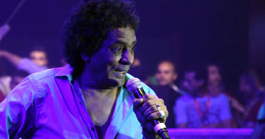 محمد منير يستعد للغناء ببرنامج "أراب أيدول"