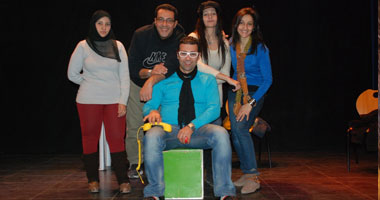 فريق عمل مسرحية "أشوشو" يبدأ بروفاتها بالهناجر